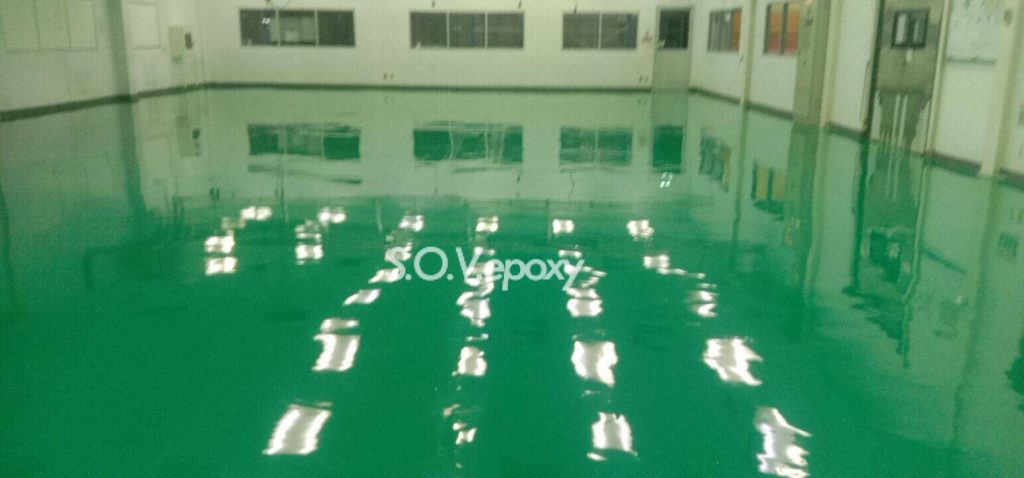 พื้นโรงงานสีเขียว